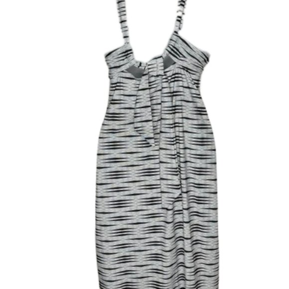 Athleta Kiki B/W Keyhole Halter Bra Swim Dress - MT - Picture 3 of 9